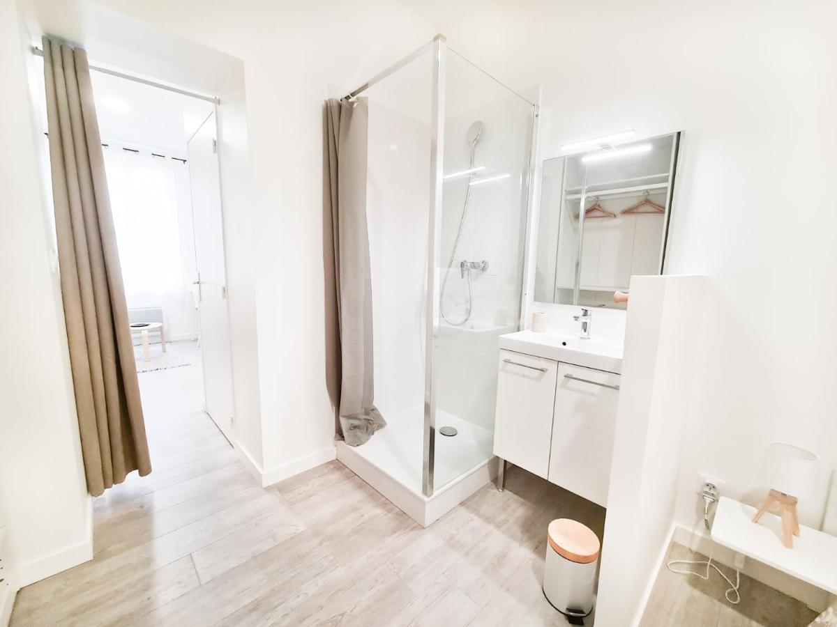 Le Valmy #2 - Cosy Studio - Grenoble Apartment Bagian luar foto
